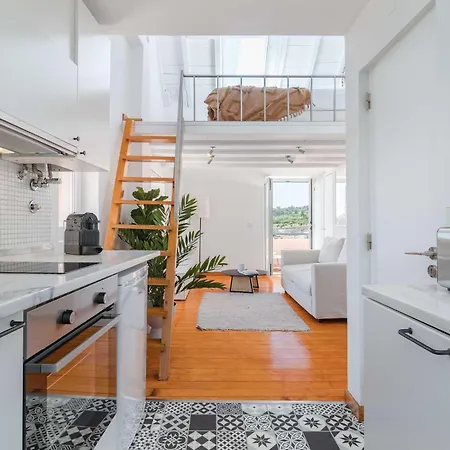 דירה Alcantara 1br With Terrace & View *