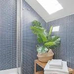 شقة Alcantara 1br With Terrace & View