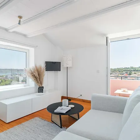 Alcantara 1br With Terrace & View Apartamento *