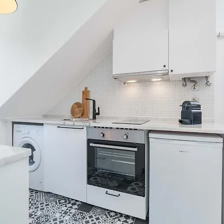 Alcantara 1br With Terrace & View * Lizbona