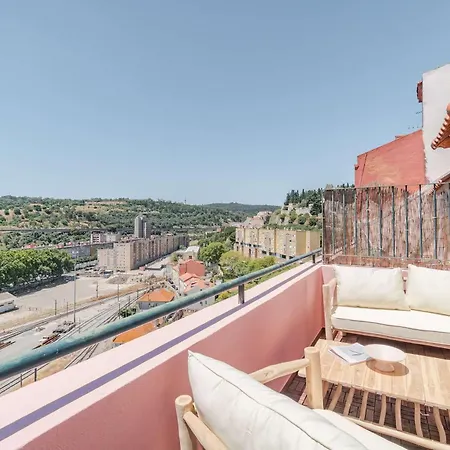 Alcantara 1br With Terrace & View Apartamento