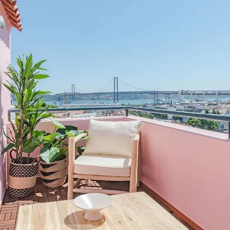Alcantara 1br With Terrace & View Apartamento *